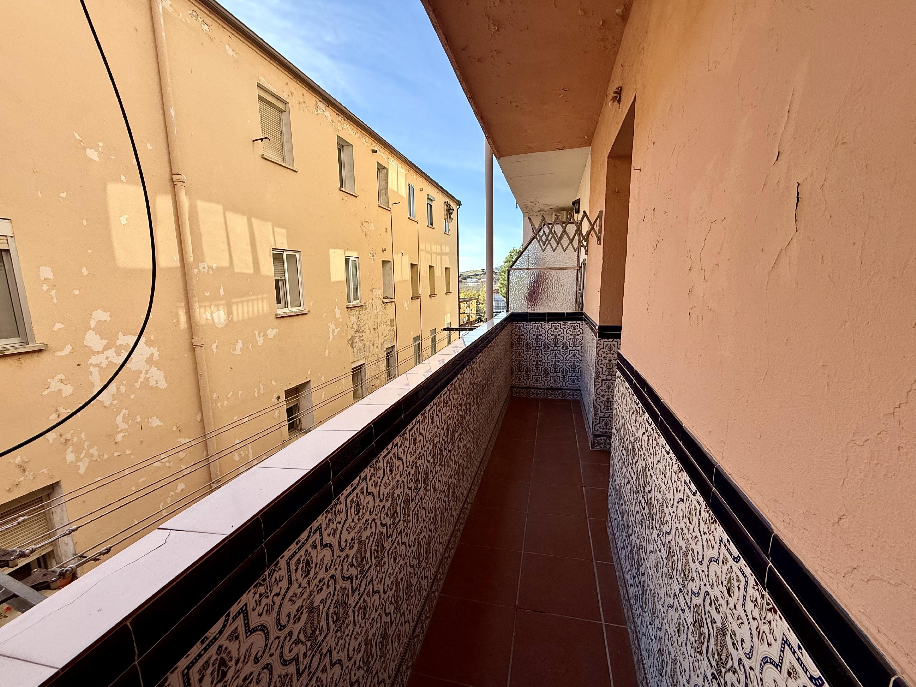 Imagen 8 Piso en venta en Plasencia / Calle Colonia de San Sebastián - Sor Valentina Mirón