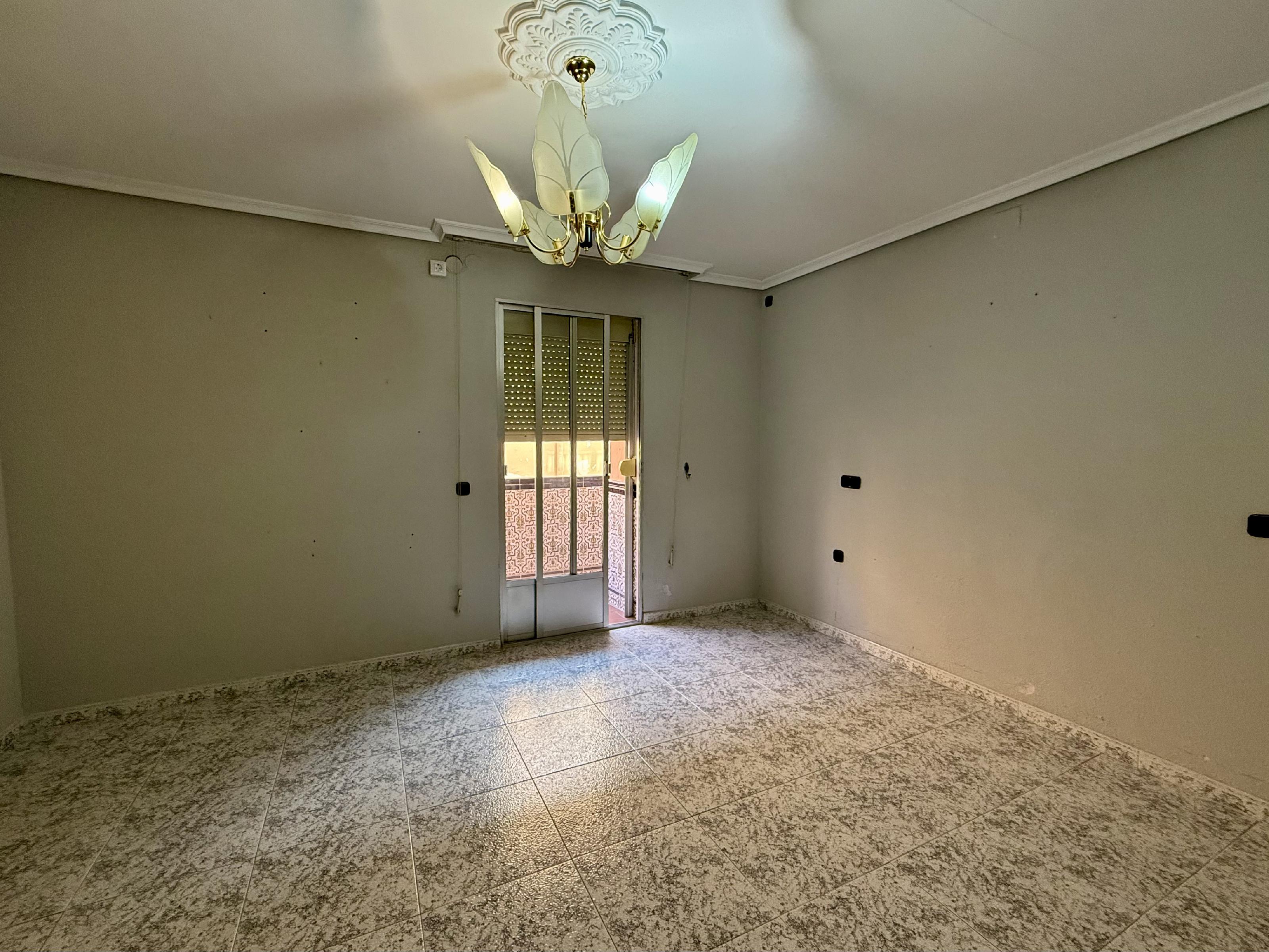 Imagen 12 Piso en venta en Plasencia / Calle Colonia de San Sebastián - Sor Valentina Mirón