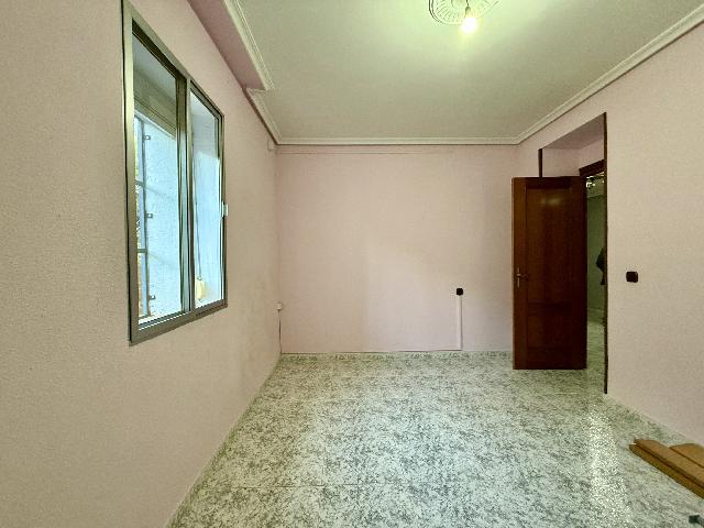 Imagen 14 Inmueble 299316 - Piso en venta en Plasencia / Calle Colonia de San Sebastián - Sor Valentina Mirón