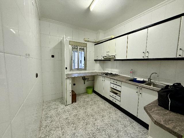 Imagen 18 Inmueble 299316 - Piso en venta en Plasencia / Calle Colonia de San Sebastián - Sor Valentina Mirón