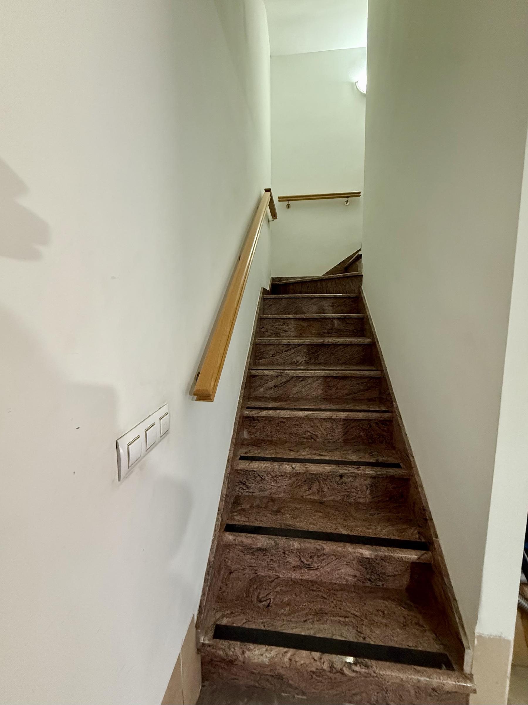 Imagen 27 Dúplex en venta en Plasencia / Junto al parque José Zorrilla