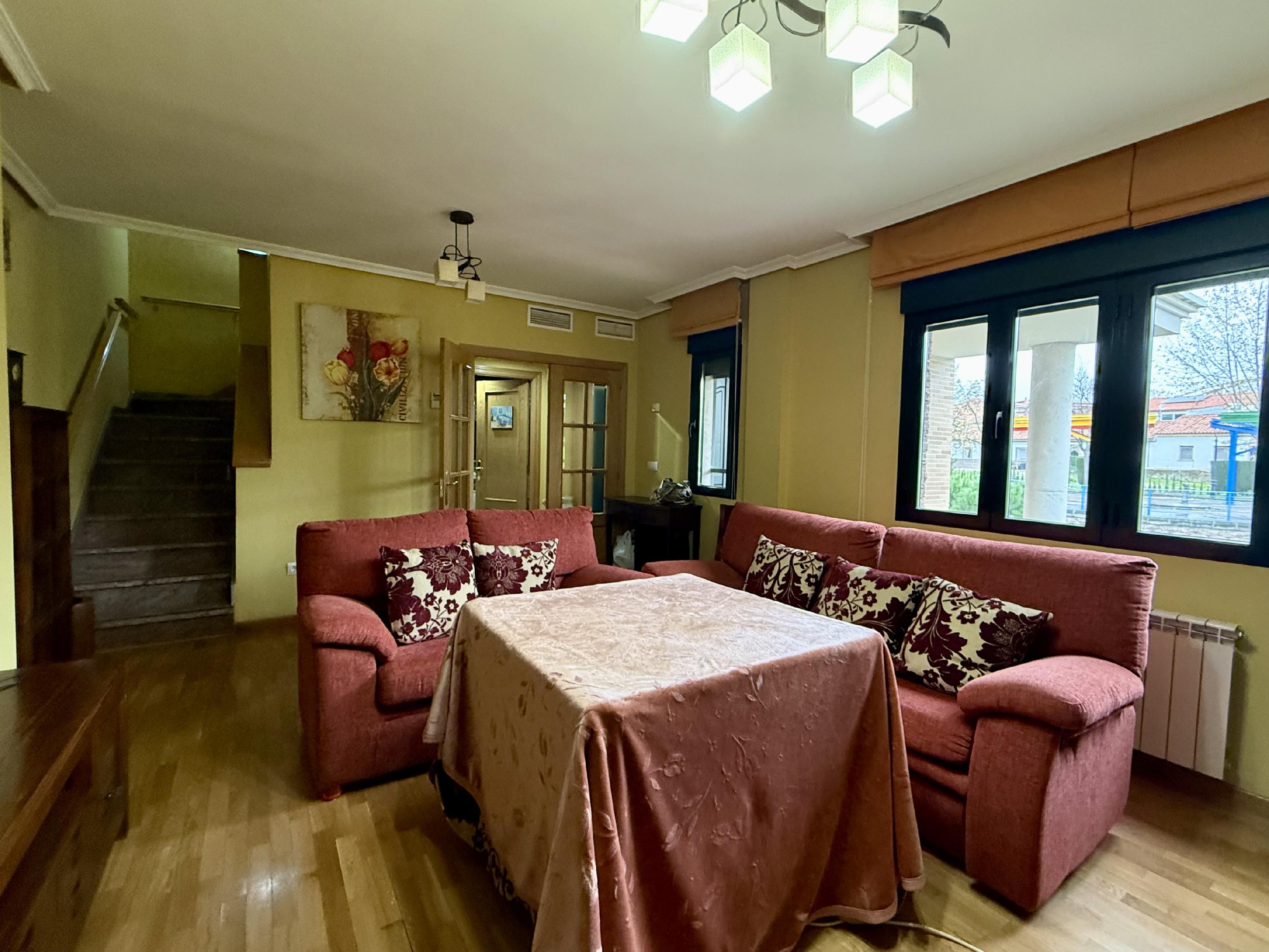 Imagen 8 Dúplex en venta en Plasencia / Junto al parque José Zorrilla