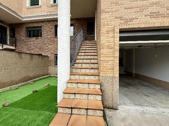 Imagen 3 Inmueble 299481 - Dúplex en venta en Plasencia / Junto al parque José Zorrilla