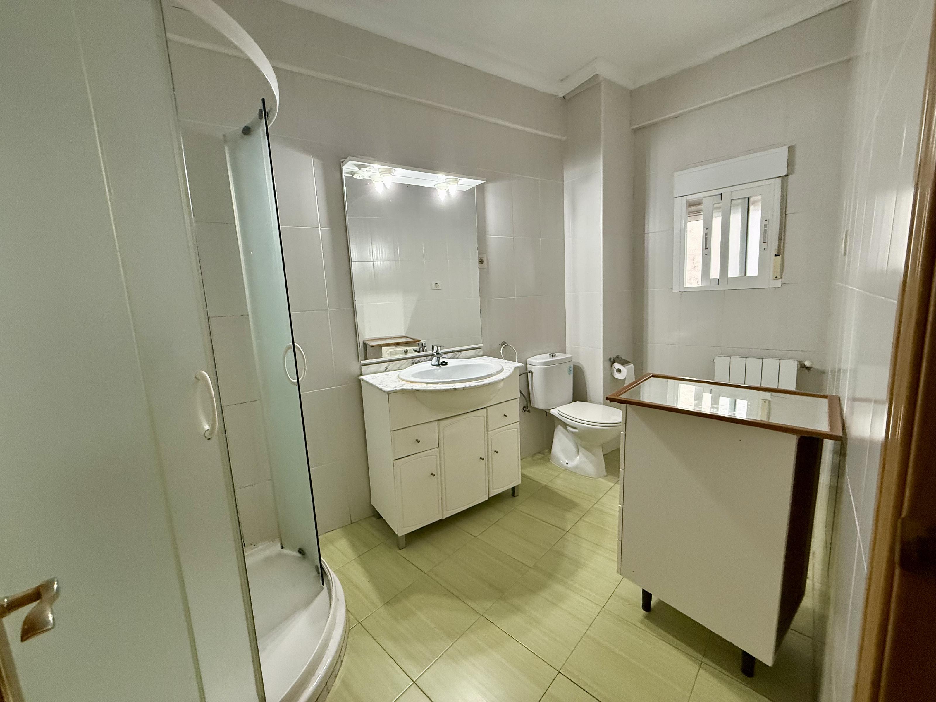 Imagen 19 Piso en venta en Plasencia / Zona de la estación de autobuses 