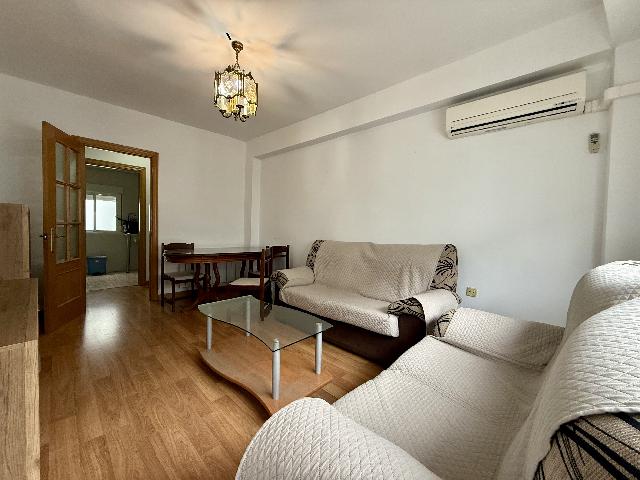 Imagen 2 Inmueble 300036 - Piso en venta en Plasencia / Zona de la estación de autobuses 