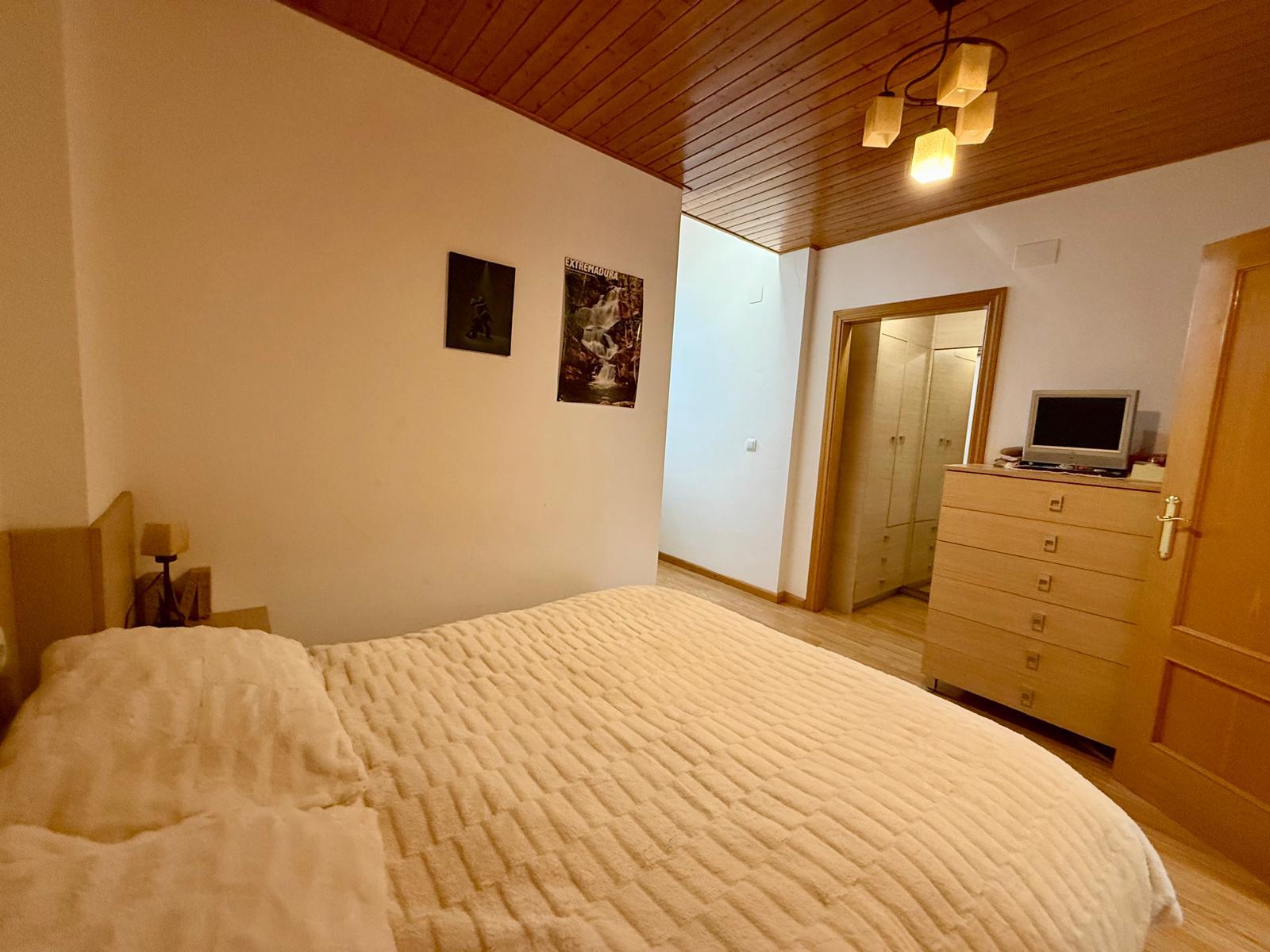 Imagen 16 Dúplex en venta en Plasencia / Zona de Policía Nacional. A pocos minutos de institutos