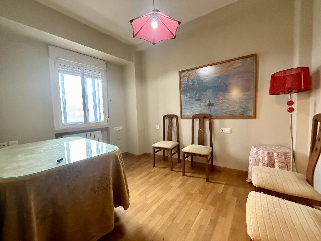 Imagen 6 Inmueble 300483 - Piso en venta en Plasencia / Piso en Ronda del Salvador, junto al centro