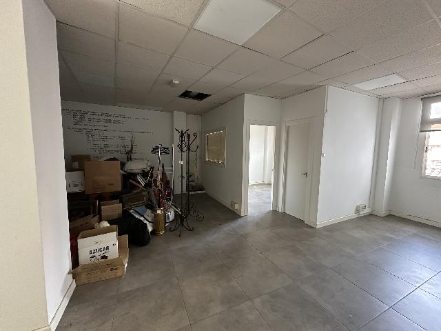 Imagen 4 Inmueble 300590 - Local Comercial en venta en Plasencia / Local comercial en Ronda del Salvador. Junto al Centro