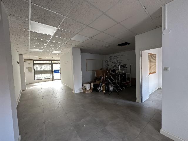 Imagen 8 Inmueble 300590 - Local Comercial en venta en Plasencia / Local comercial en Ronda del Salvador. Junto al Centro