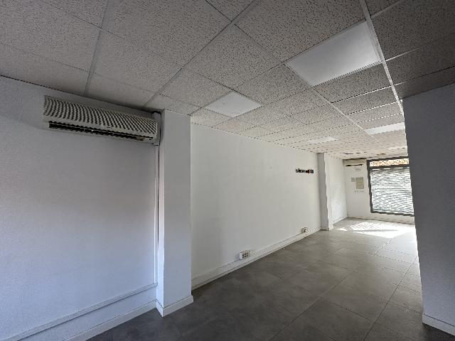 Imagen 5 Inmueble 300590 - Local Comercial en venta en Plasencia / Local comercial en Ronda del Salvador. Junto al Centro