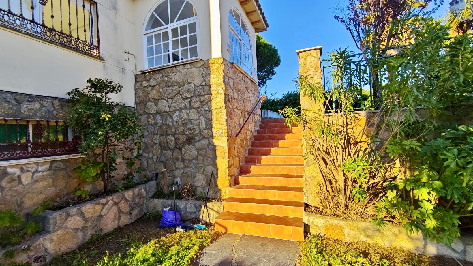 Imagen 5 Casa en venta en Plasencia / En la zona del Berrocal