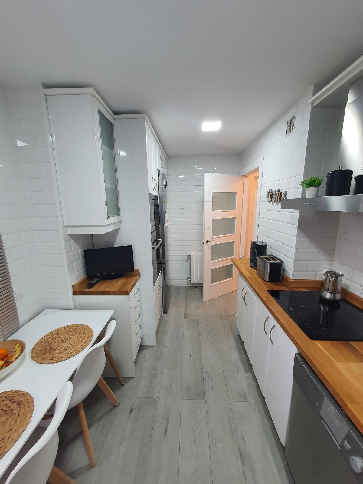 Imagen 19 Apartamento en venta en Plasencia / Claude simón. Plasencia 