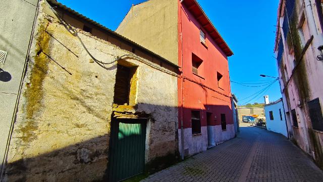 Imagen 1 Inmueble 301323 - Casa Adosada en venta en Mohedas De Granadilla / Casa en Mohedas de Granadilla