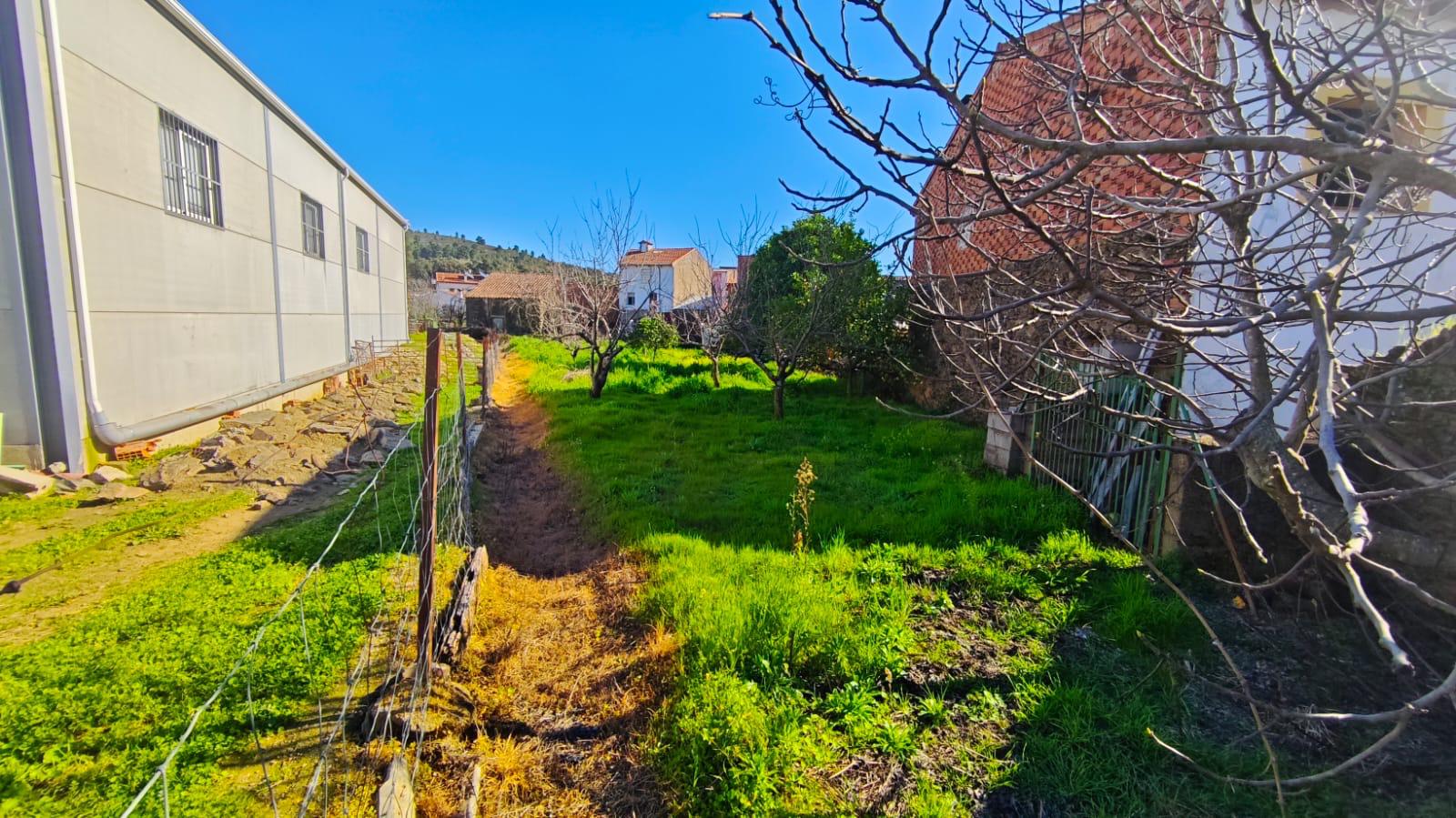 Imagen 22 Casa Adosada en venta en Mohedas De Granadilla / Al lado de la Plaza del Ayuntamiento