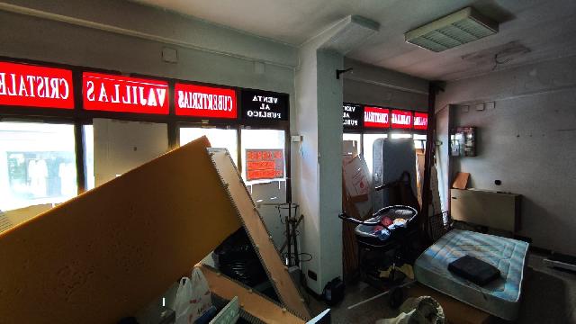 Imagen 2 Inmueble 301783 - Local Comercial en venta en Plasencia / Local comercial en frente de Puerta del Sol.