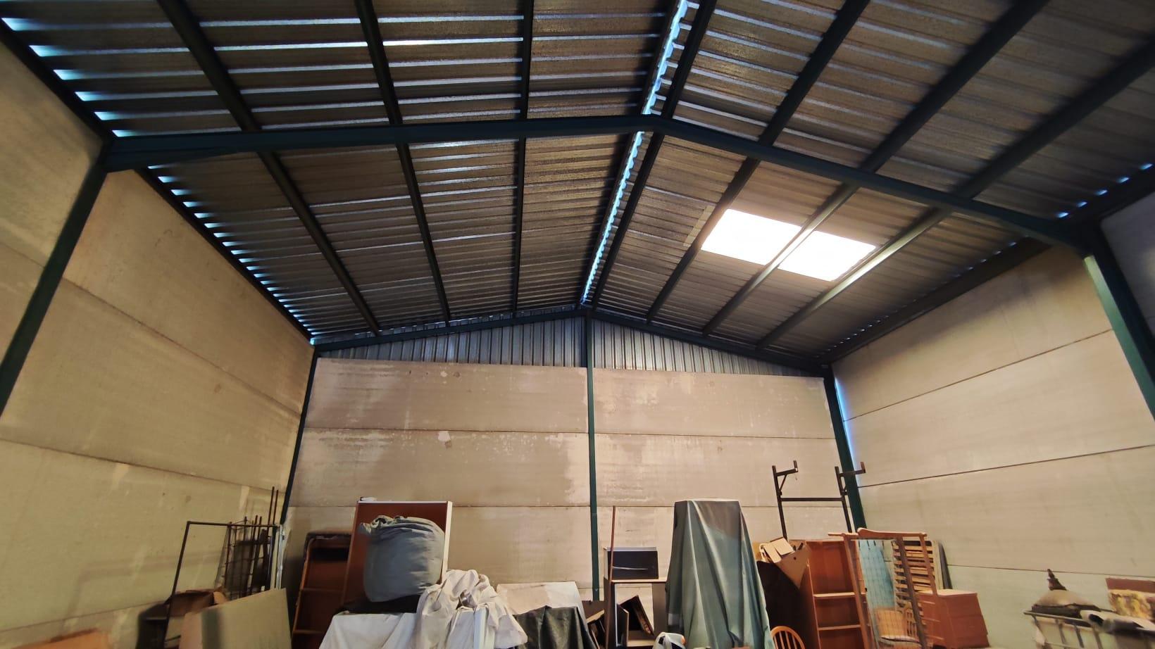 Imagen 4 Local Industrial en venta en Plasencia / Polígono industrial de Plasencia. 