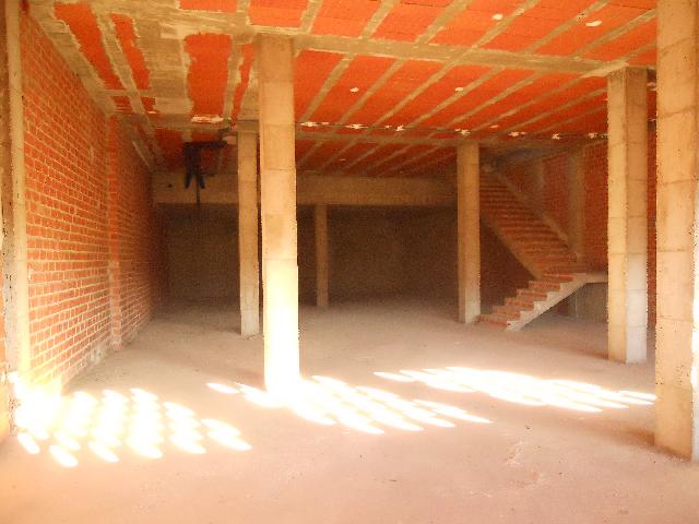 Imagen 5 Inmueble 301880 - Local Comercial en venta en Plasencia / Local comercial al lado del Mercadona y el polígono 