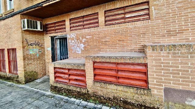 Imagen 2 Inmueble 302161 - Local Comercial en venta en Plasencia / En la calle Sor Valentina Mirón