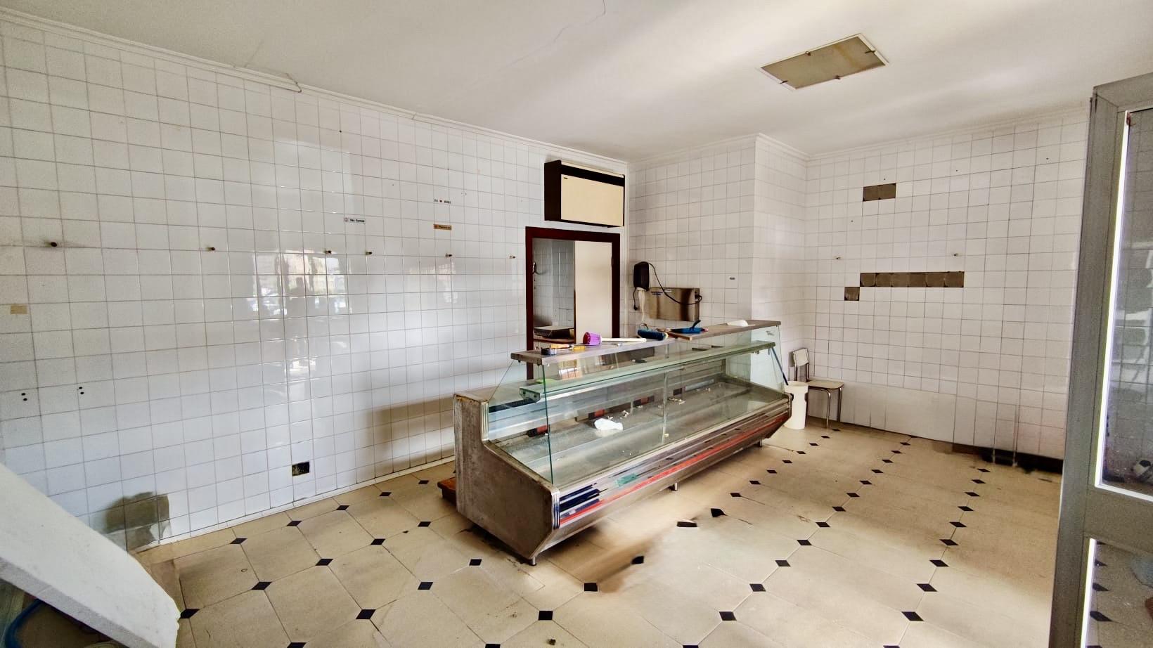 Imagen 3 Local Comercial en venta en Plasencia / En la calle Sor Valentina Mirón