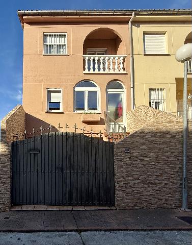 Imagen 2 Inmueble 302292 - Dúplex en venta en Plasencia / A 5 minutos de Carrefour