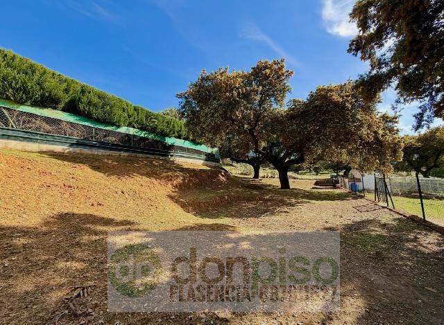 Imagen 21 Inmueble 302346 - Casa Rústica en venta en Plasencia / En la Carretera N630