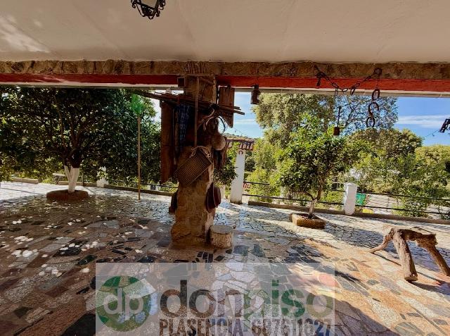 Imagen 7 Inmueble 302346 - Casa Rústica en venta en Malpartida De Plasencia / En la Carretera N630