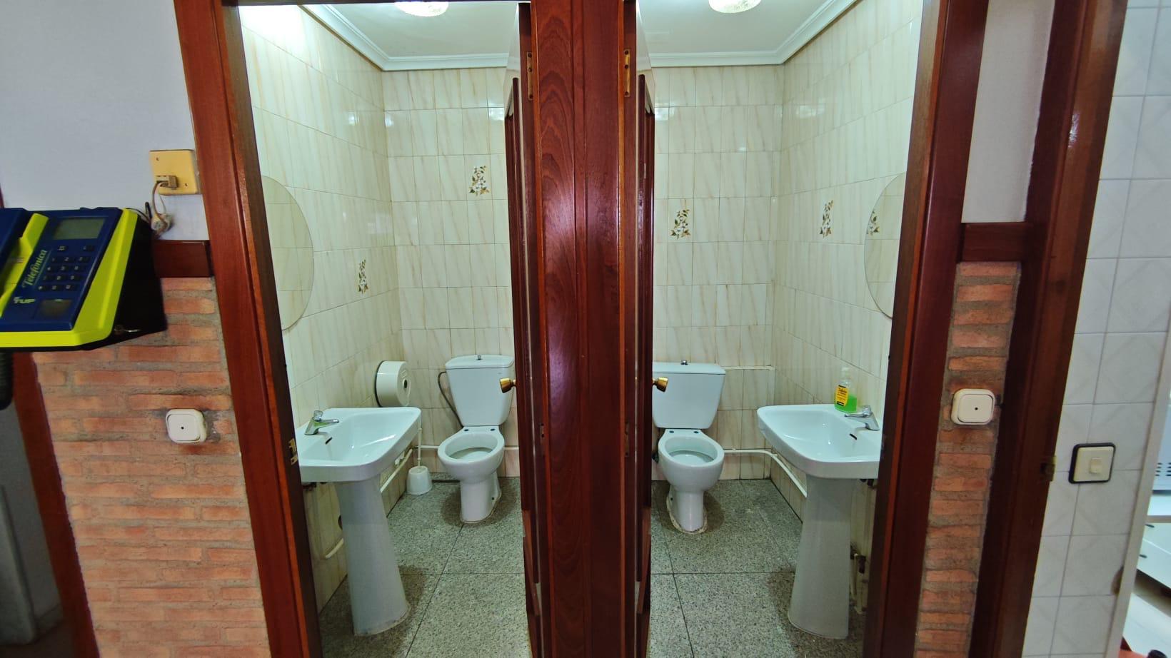 Imagen 6 Local Comercial en venta en Plasencia / En Calle Sor Valentina Mirón