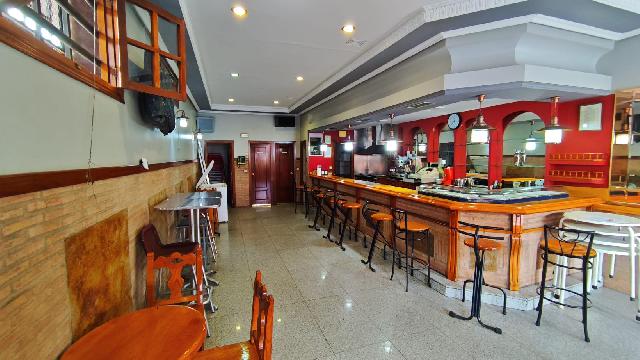 Imagen 3 Inmueble 302368 - Local Comercial en venta en Plasencia / En Calle Sor Valentina Mirón