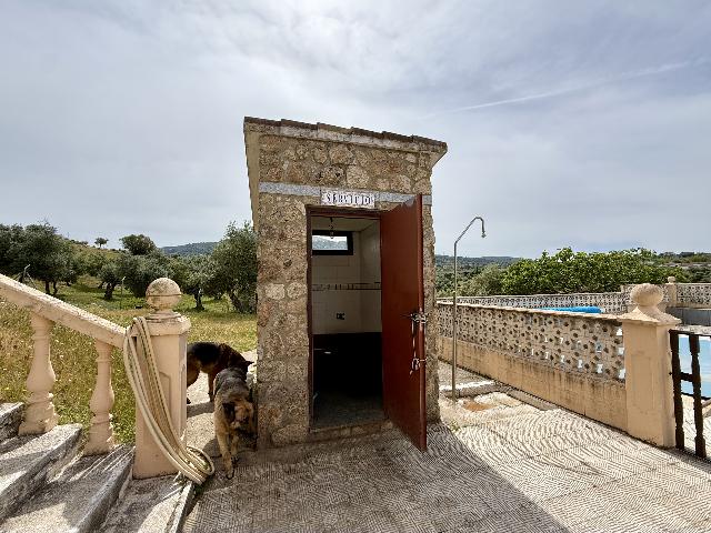 Imagen 22 Inmueble 302441 - Casa Rústica en venta en Plasencia / Al lado de la Ex 304, circunvalación Sur de Plasencia