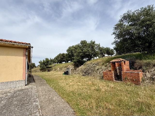 Imagen 4 Inmueble 302441 - Casa Rústica en venta en Plasencia / Al lado de la Ex 304, circunvalación Sur de Plasencia