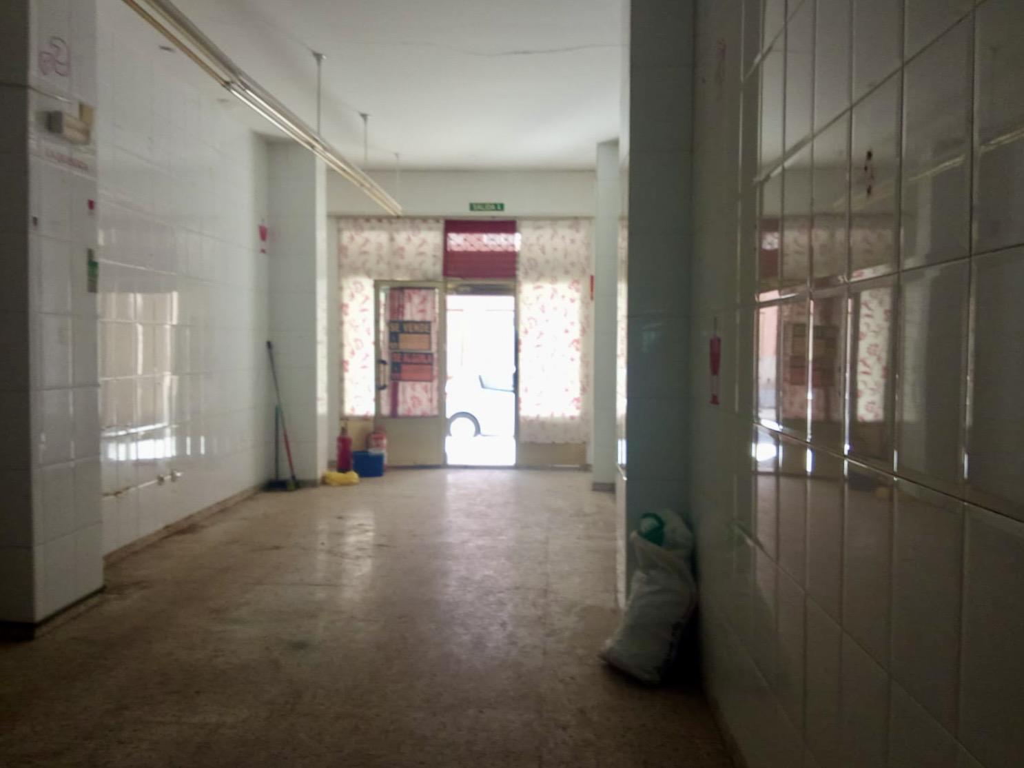 Imagen 1 Local Comercial en venta en Plasencia / En la calle Sor Valentina Mirón