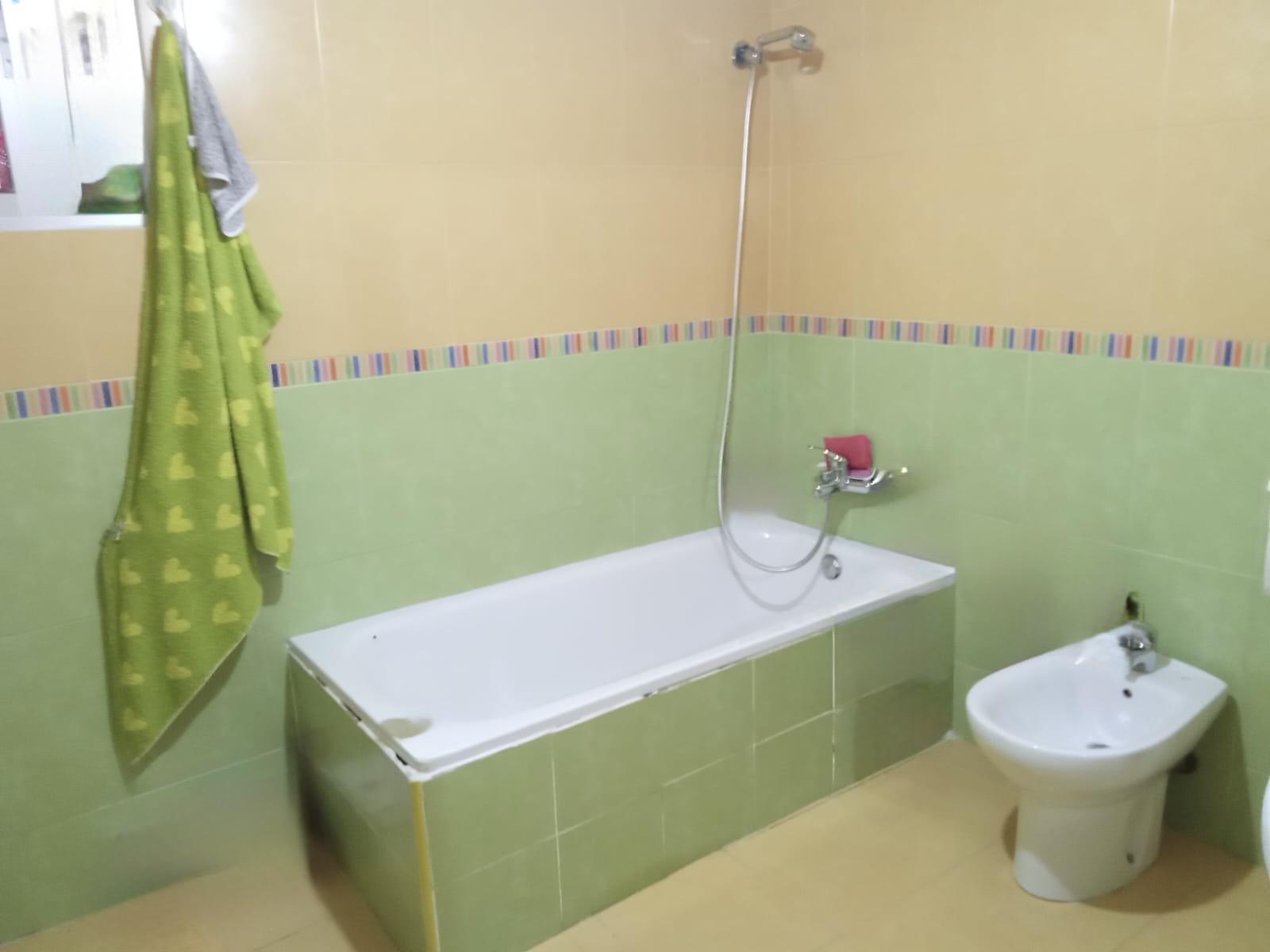 Imagen 9 Casa en venta en Plasencia / Zona San Miguel, cercano al campo de fútbol municipal