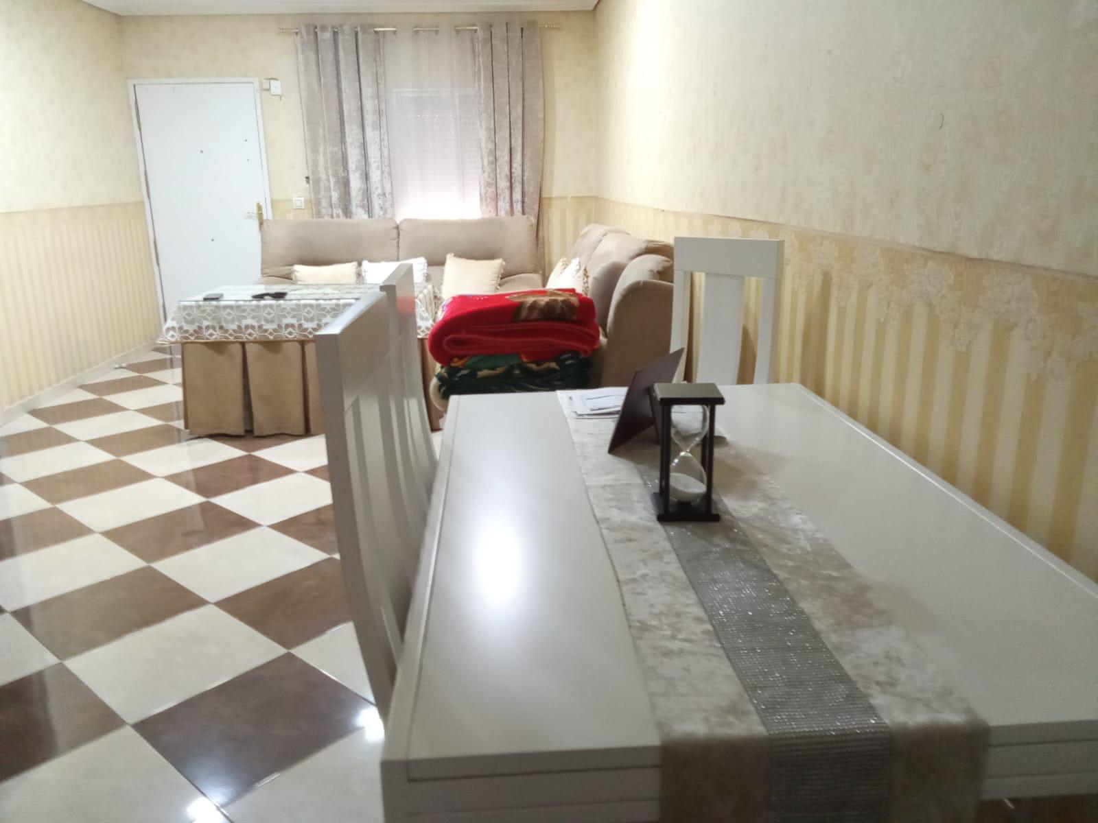 Imagen 2 Casa en venta en Plasencia / Zona San Miguel, cercano al campo de fútbol municipal