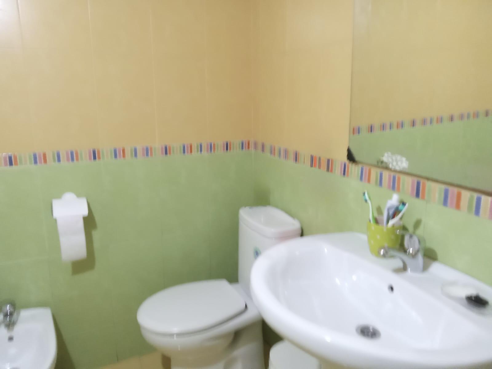 Imagen 10 Casa en venta en Plasencia / Zona San Miguel, cercano al campo de fútbol municipal
