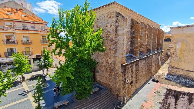 Imagen 4 Inmueble 302565 - Piso en venta en Plasencia / Santa Ana 36. Plasencia (Cáceres)