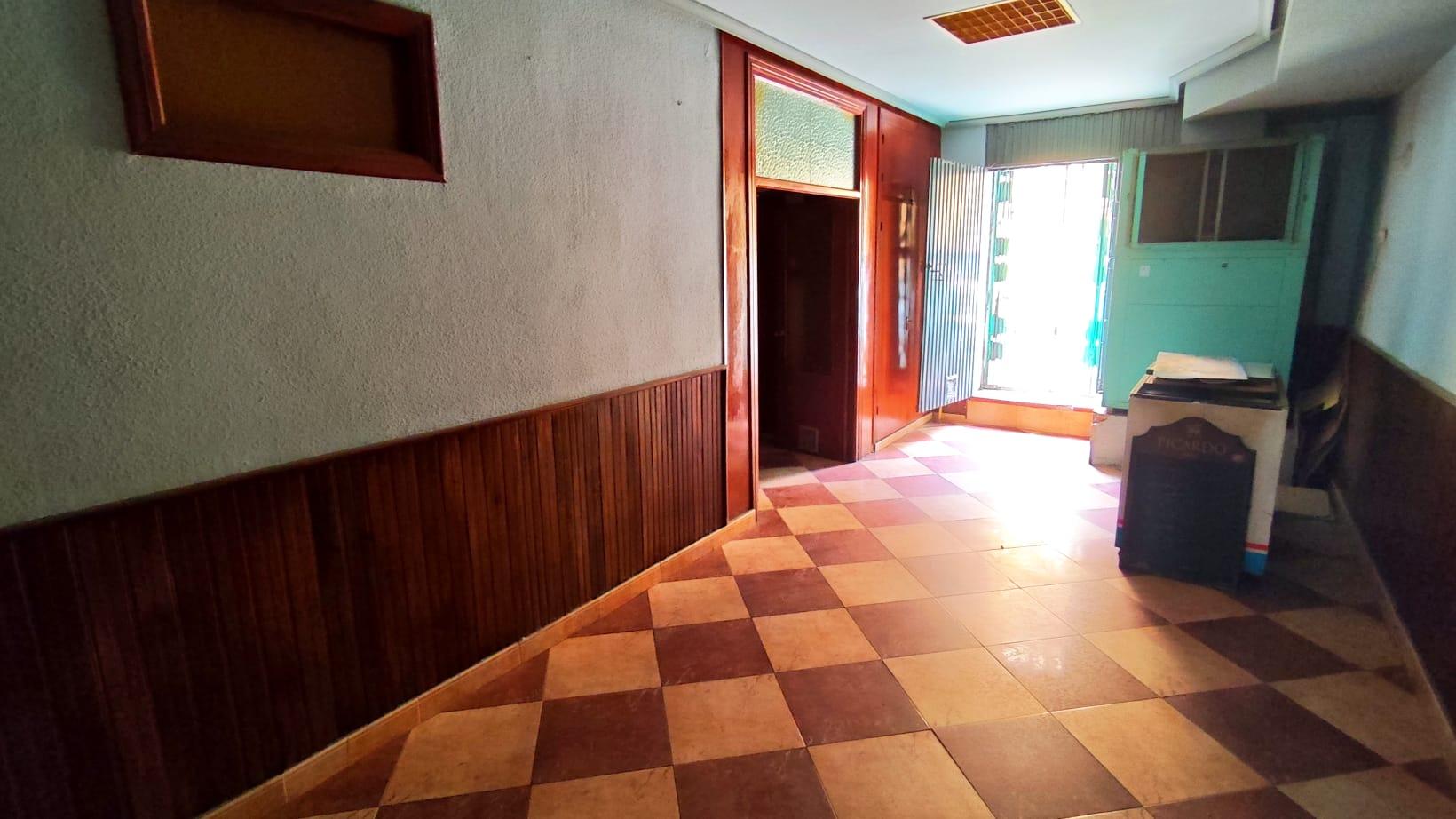 Imagen 5 Local Comercial en venta en Plasencia / C/Manuel Bermejo 18