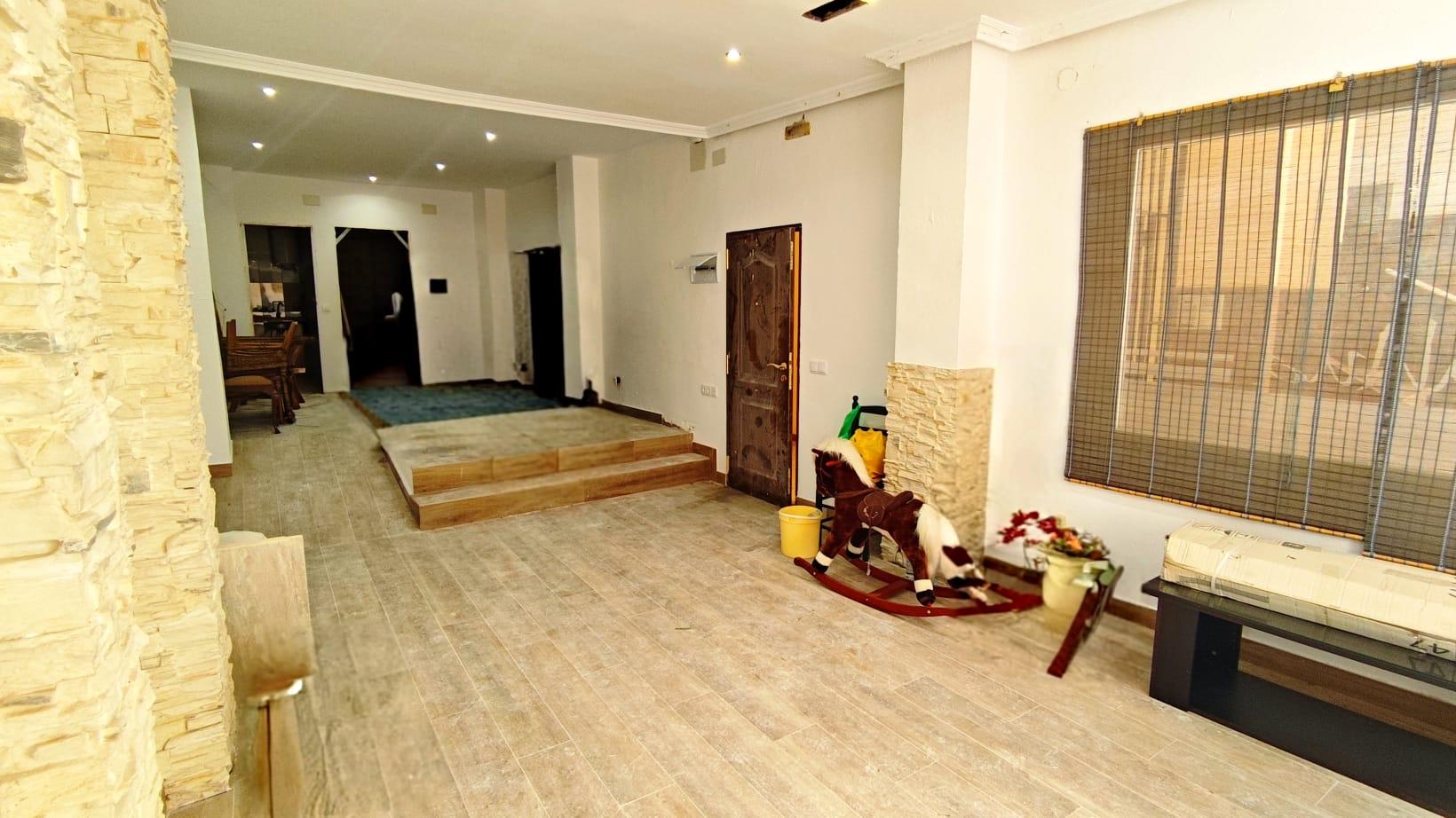 Imagen 3 Local Comercial en venta en Plasencia / Manuel Bermejo Hernández, Plasencia 