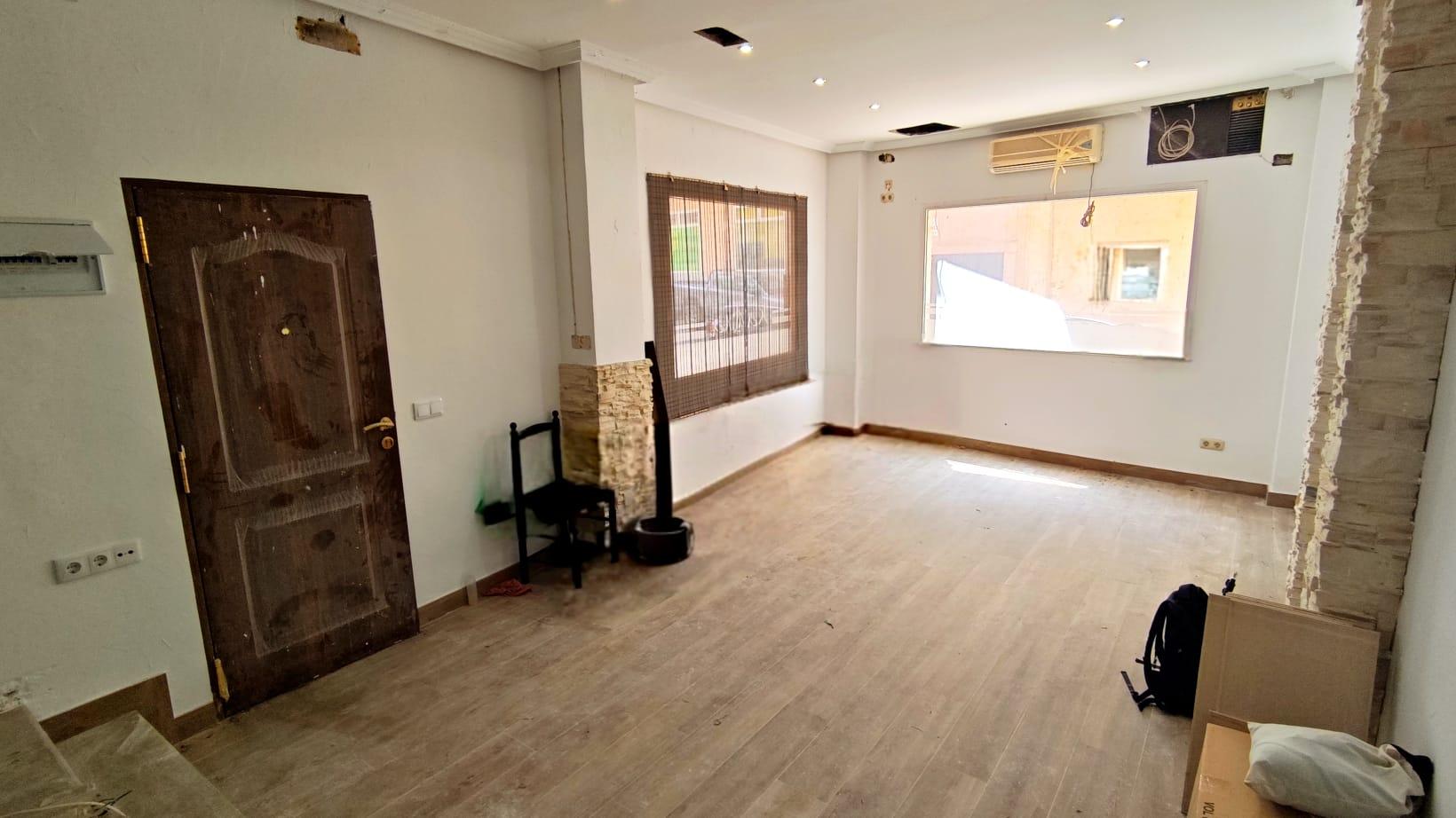 Imagen 4 Local Comercial en venta en Plasencia / Manuel Bermejo Hernández, Plasencia 