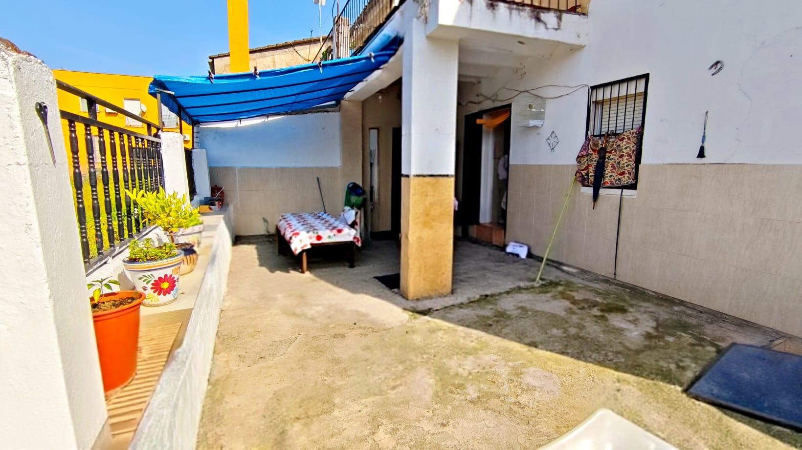 Imagen 4 Casa en venta en Plasencia / Calle Holguera nº4 bajo izquierda. 
