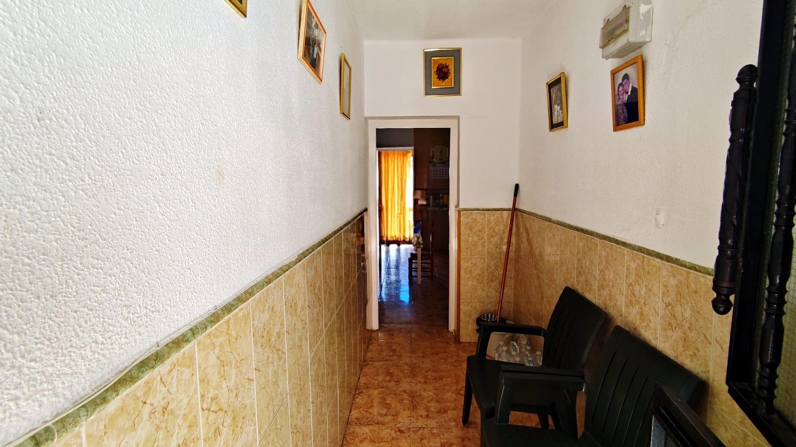 Imagen 3 Casa en venta en Plasencia / Calle Holguera nº4 bajo izquierda. 
