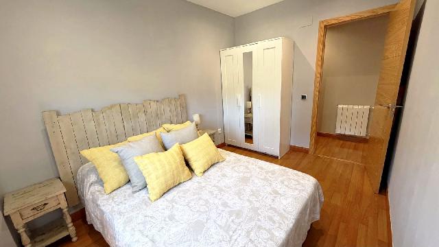 Imagen 3 Inmueble 304414 - Piso en venta en Plasencia / En la calle Níscalo
