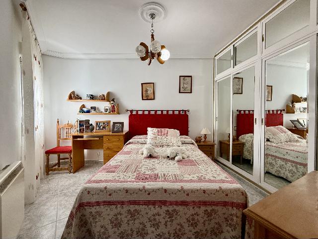 Imagen 11 Inmueble 305324 - Piso en venta en Torno (El) / Al lado del Ayuntamiento
