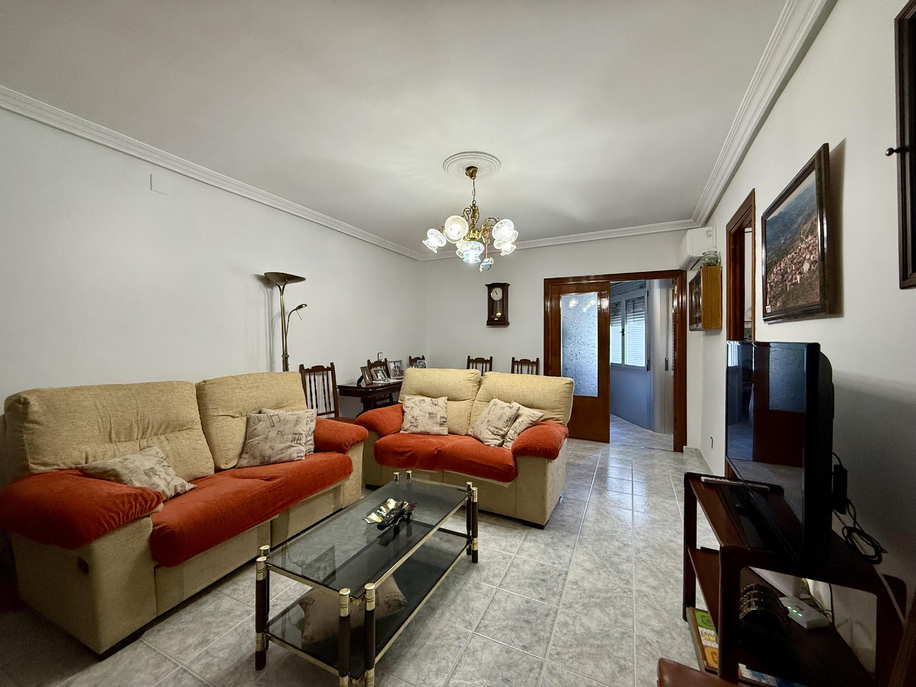 Imagen 1 Piso en venta en Torno El / Al lado del Ayuntamiento