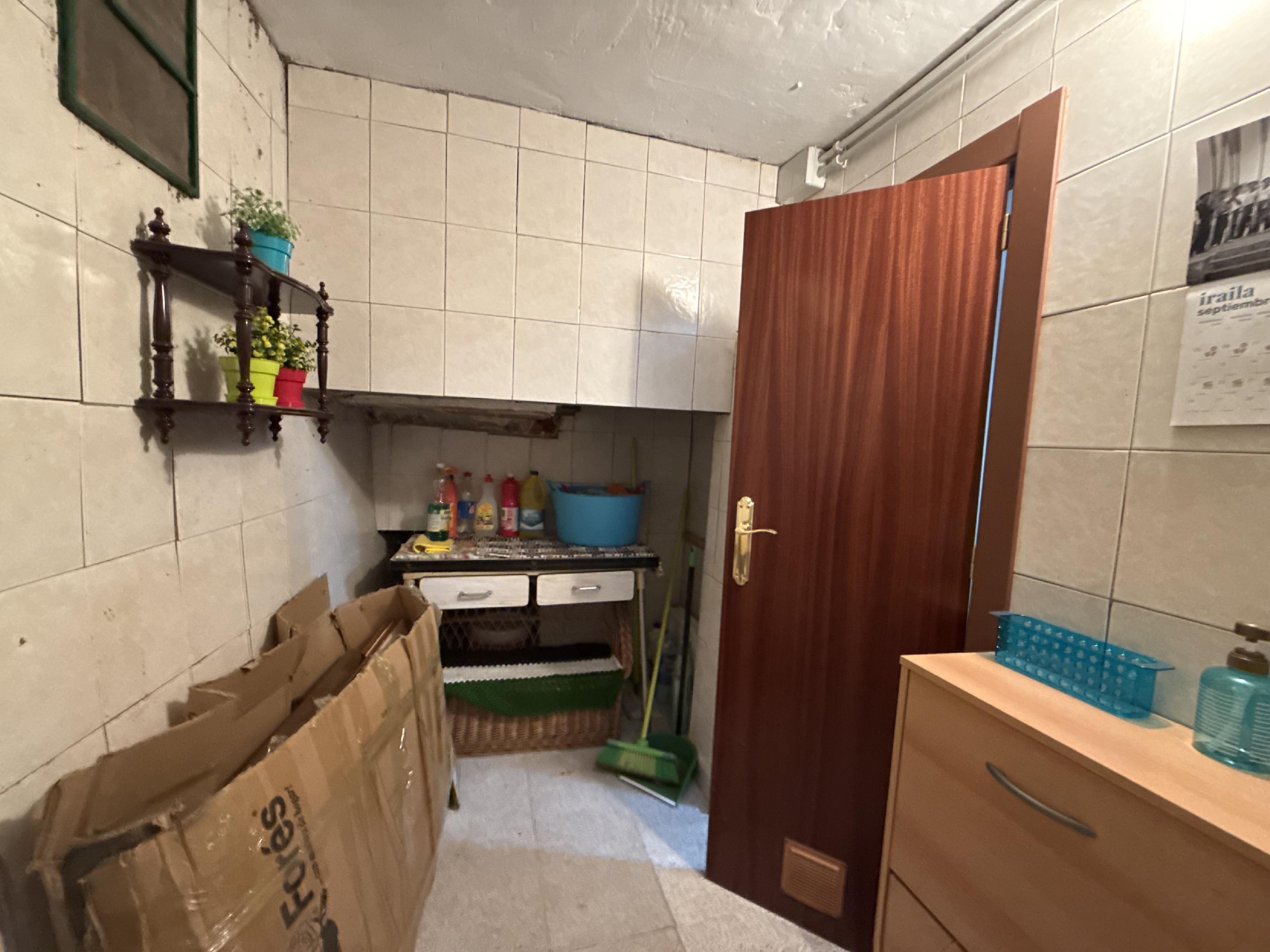 Imagen 4 Casa en venta en Casas Del Monte / Cerca de la Plaza de los Morales