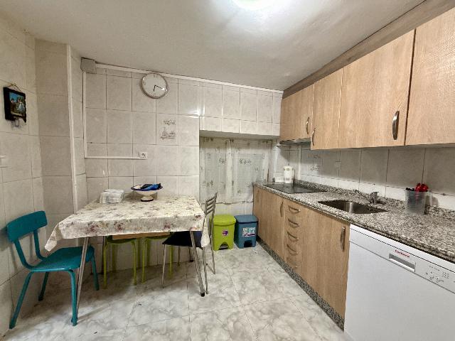 Imagen 2 Inmueble 305355 - Casa en venta en Casas Del Monte / Cerca de la Plaza de los Morales