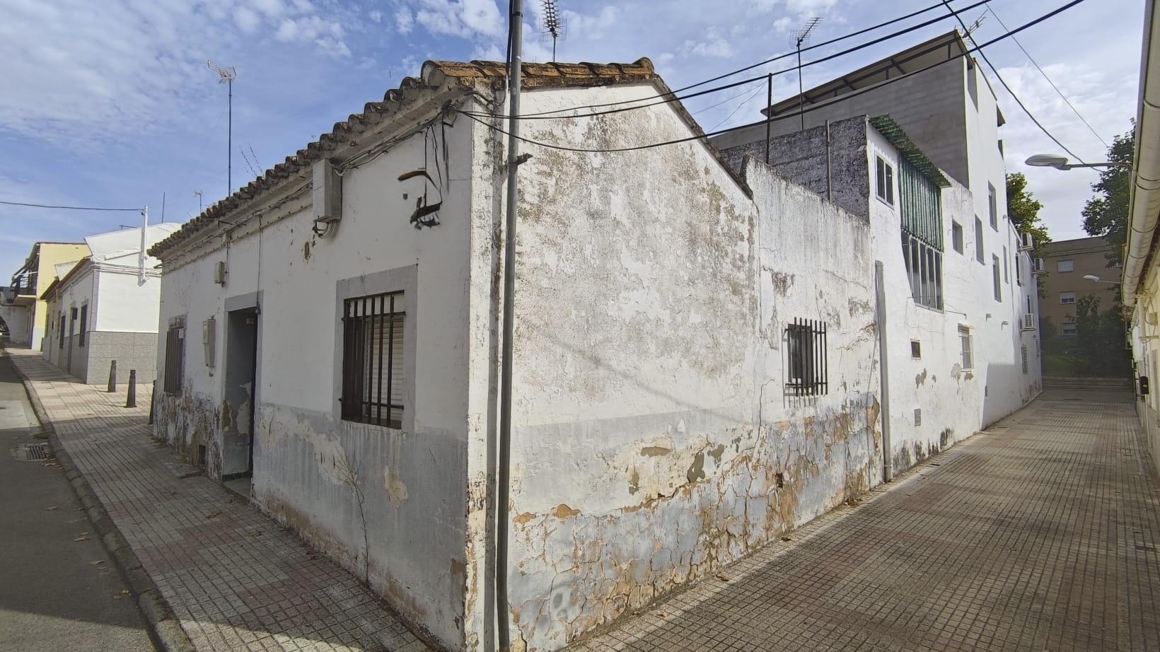 Imagen 2 Casa en venta en Mérida / Junto al Acueducto de los Milagros