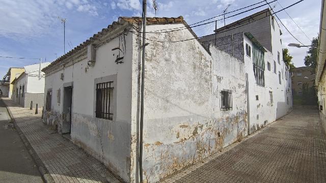 Imagen 2 Inmueble 306340 - Casa en venta en Mérida / Junto al Acueducto de los Milagros