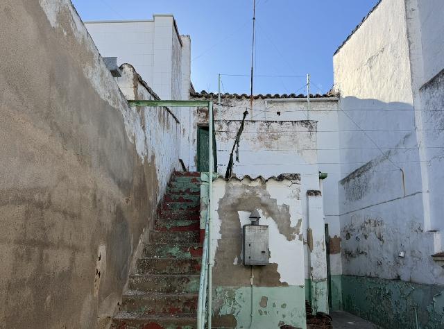 Imagen 2 Inmueble 306524 - Casa en venta en Almendralejo / En la Barriada de Santiago