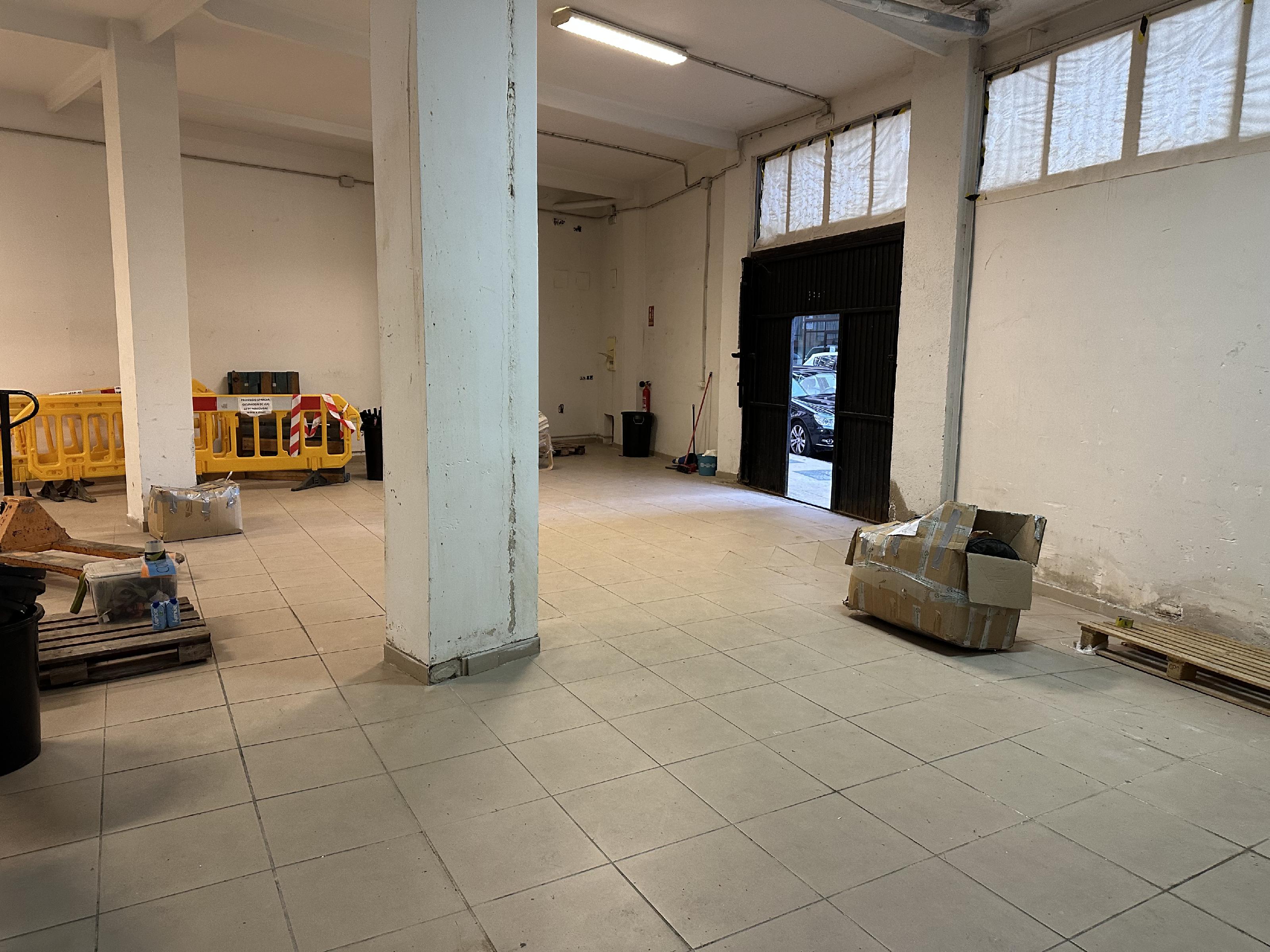 Imagen 7 Local Comercial en venta en Cáceres / Centro De Cáceres