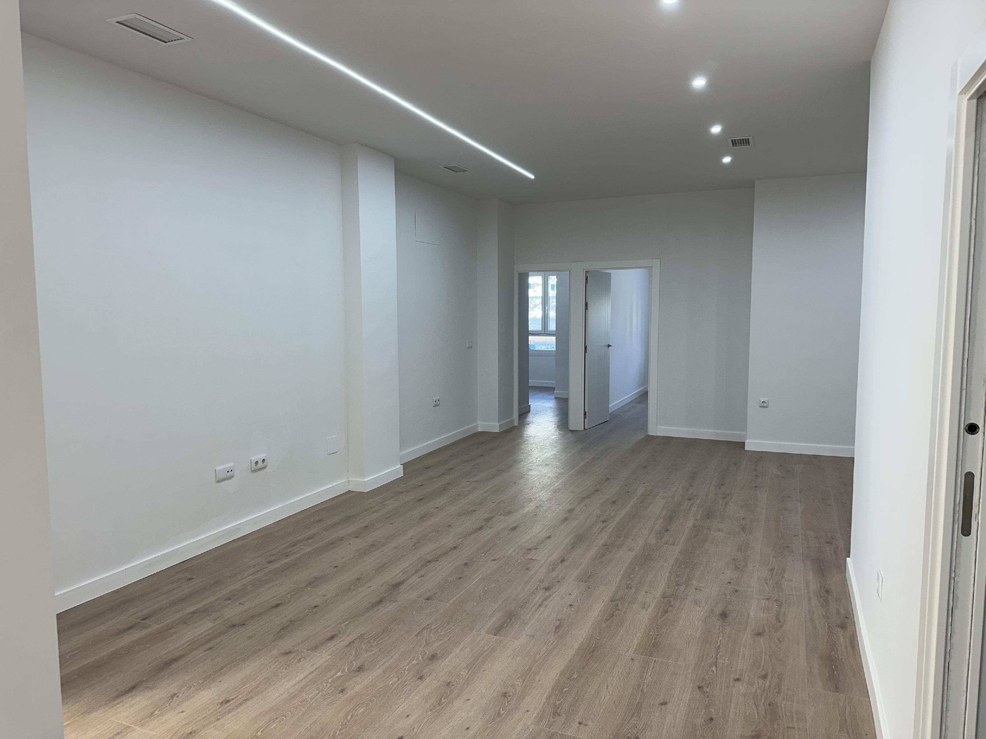 Imagen 2 Piso en venta en Cáceres / Centro De Cáceres